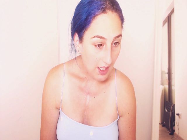 Live sex webcam photo for wetkittycum #266146520