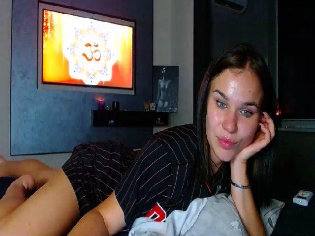 Live sex webcam photo for Alexa_Di #266161121