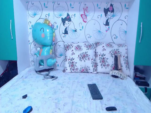 Live sex webcam photo for kinkybrunetee #265867100