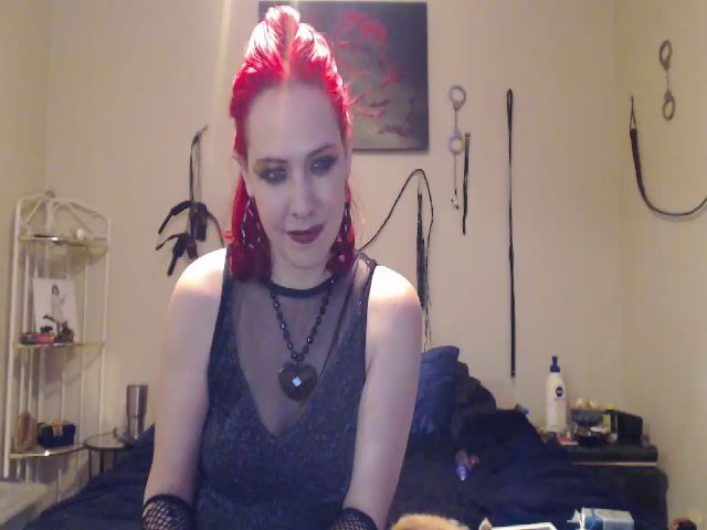 Live sex webcam photo for Misshavok1 #265933994