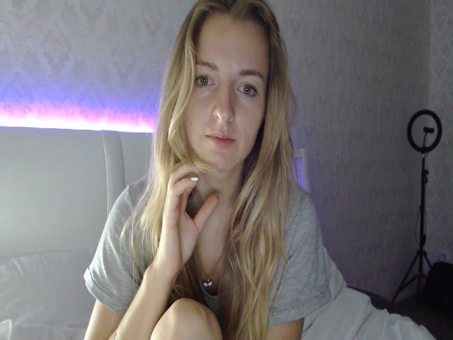 Live sex webcam photo for Goldi_lady #266142206