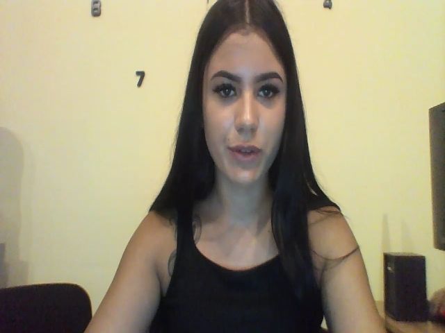 Live sex webcam photo for Your__Fire #266126746