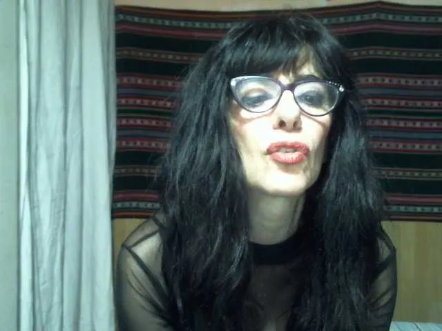 Live sex webcam photo for yerbamate13 #265797463