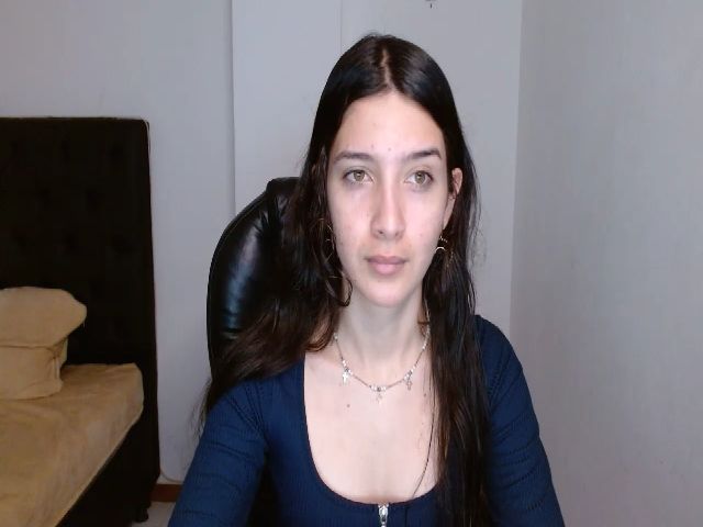 Live sex webcam photo for Isabelle_wood #266148437