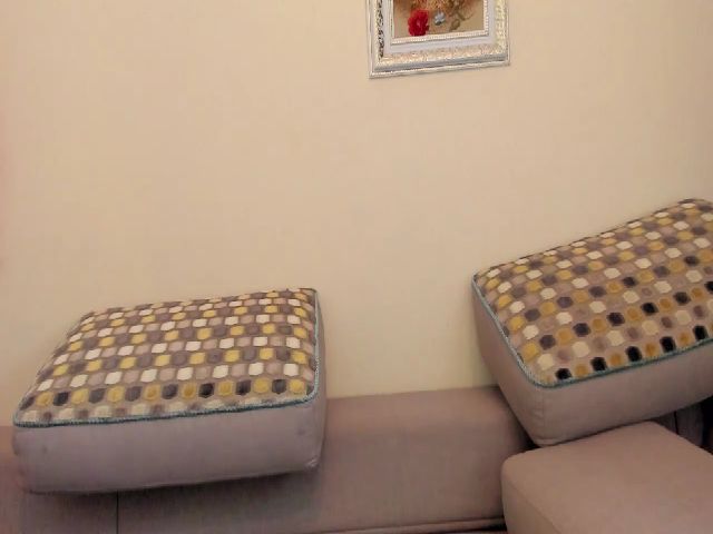 Live sex webcam photo for UnforgetMia #266082410