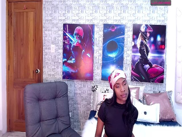 Live sex webcam photo for Hannabanks #266149592