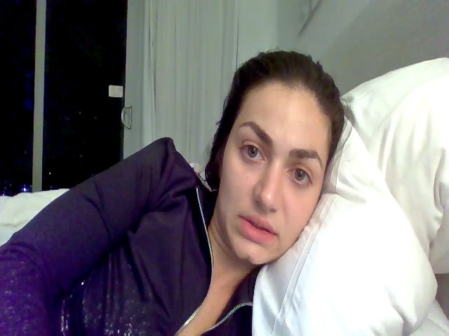 Live sex webcam photo for Diva_Roselena #265844931