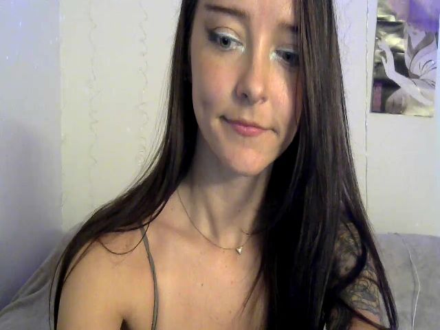 Live sex webcam photo for miuw_miuw #265875769