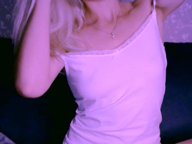 Live sex webcam photo for AnnaBebe55 #266194644