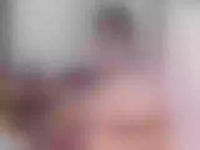 Live sex webcam photo for MarilynStone #266229184