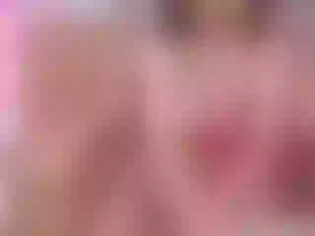 Live sex webcam photo for Red-hot-lips #266318315