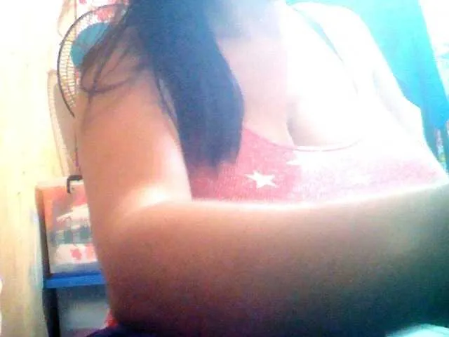 Live sex webcam photo for BarbieBigTits #266230018