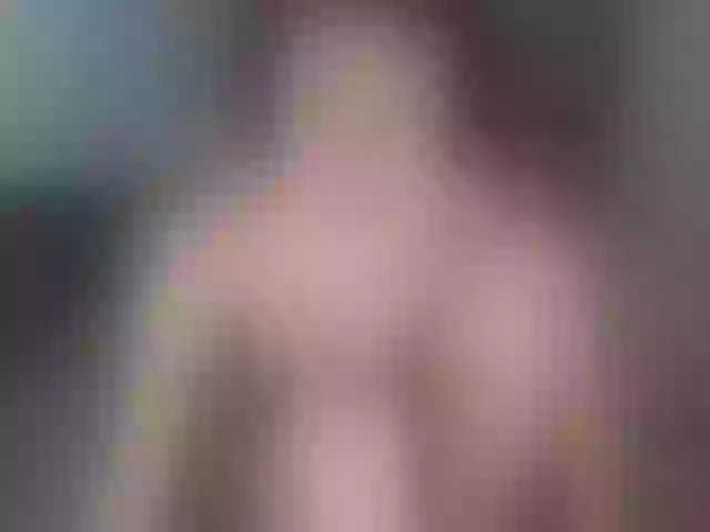 Live sex webcam photo for CassySweetKit #266228794