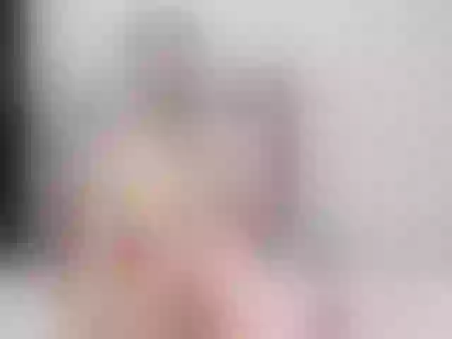 Live sex webcam photo for vanesa-diaz #266479181