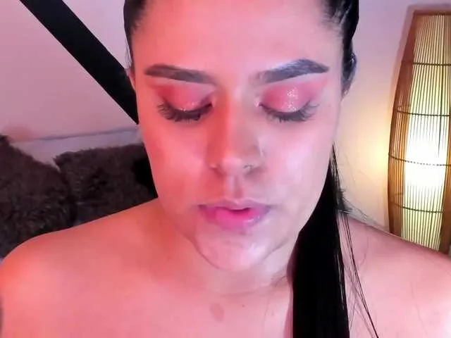 Live sex webcam photo for Alexa-firee #266230716
