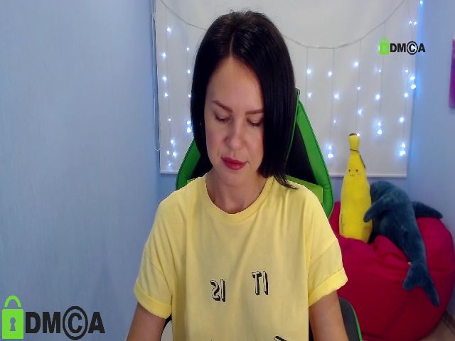 Live sex webcam photo for VickyH0ney #266373937