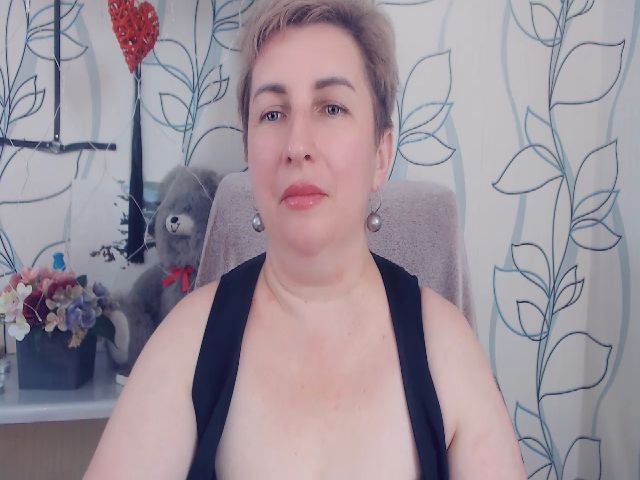 Live sex webcam photo for DepravedMadam #266305758
