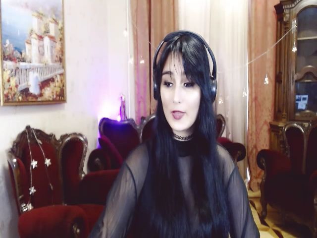 Live sex webcam photo for GraceLuv #266363897