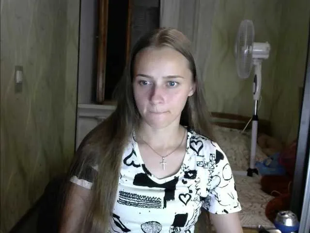 Live sex webcam photo for RosaliaLove #266479002