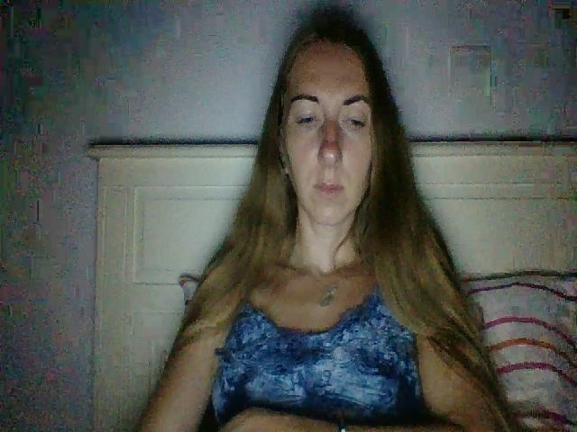 Live sex webcam photo for CheelyWilly #266537177