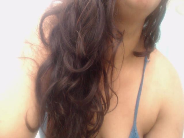 Live sex webcam photo for MaryHot_ #266492822