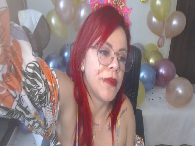 Live sex webcam photo for MILF_karol #266254967
