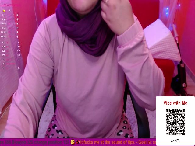 Live sex webcam photo for Sexyalicia4 #266294766