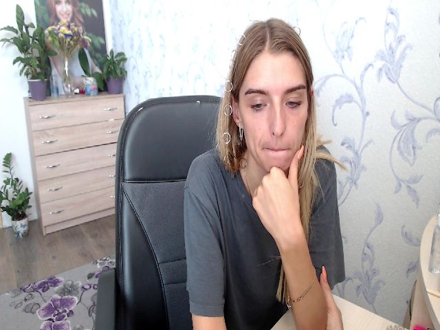 Live sex webcam photo for Springibabby #266357636