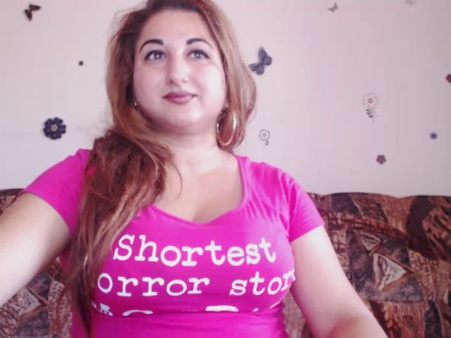 Live sex webcam photo for KinkyMyax #266330627