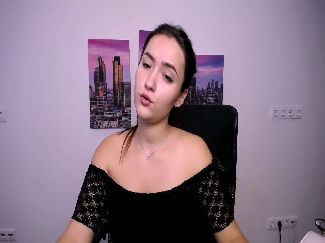 Live sex webcam photo for MellidaDeus #266330184