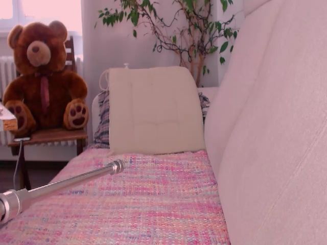 Live sex webcam photo for WildredheadCZ #266370650