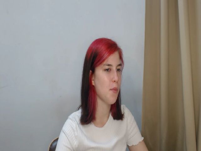 Live sex webcam photo for KateKoss #266393492