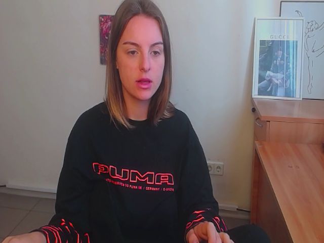 Live sex webcam photo for AmmRay #266330727