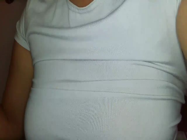 Live sex webcam photo for EyeUkCandy #266502846