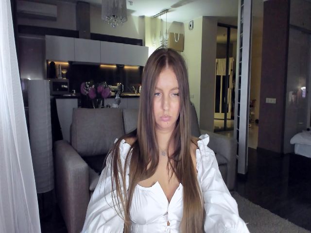 Live sex webcam photo for GossipGirl_ #266408935