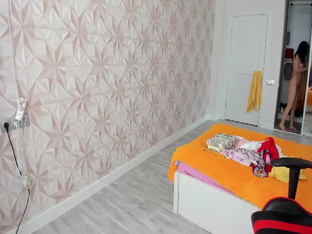 Live sex webcam photo for CuteAiumy #266304484