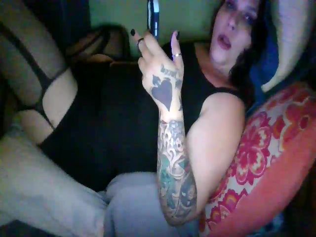 Live sex webcam photo for ShaggardXXX #266398290