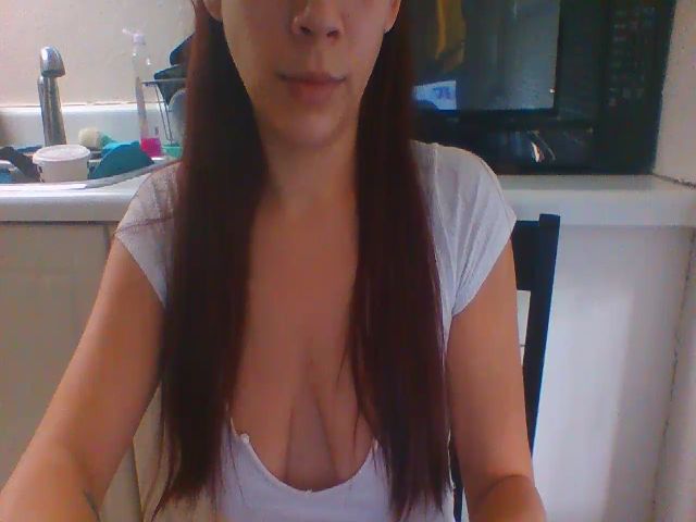 Live sex webcam photo for HotMilllff #266396811