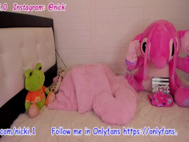 Live sex webcam photo for Niicki #266502334