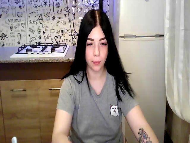 Live sex webcam photo for SexyInMyPJs #266485915