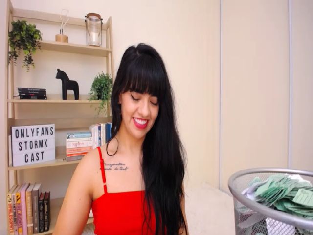 Live sex webcam photo for stormxcast #266225419