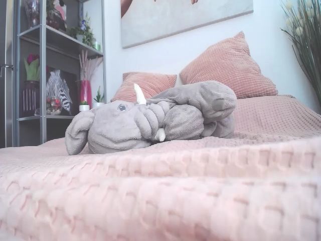 Live sex webcam photo for Tricky_Ro #266381503