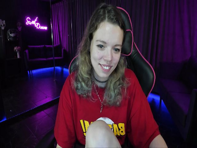 Live sex webcam photo for ClancyOsborne #266489791