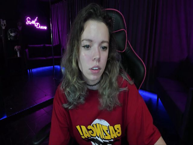 Live sex webcam photo for ClancyOsborne #266531214