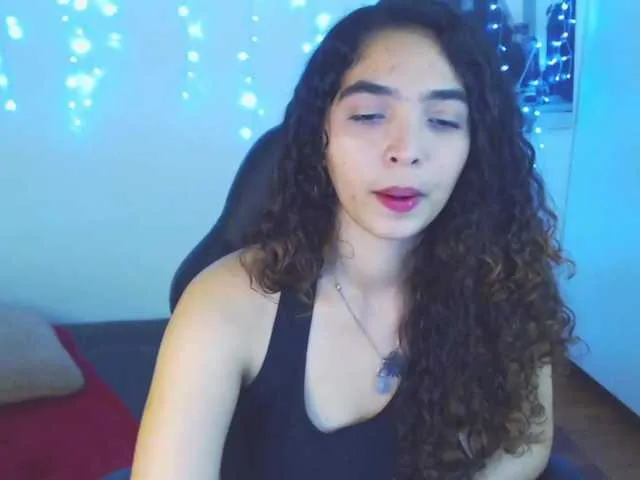 Live sex webcam photo for aria19xo #266319560