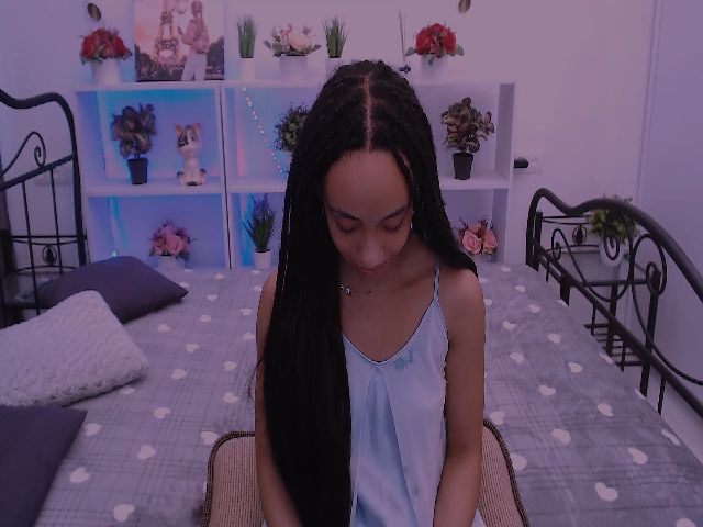 Live sex webcam photo for Nari_Need #266425770