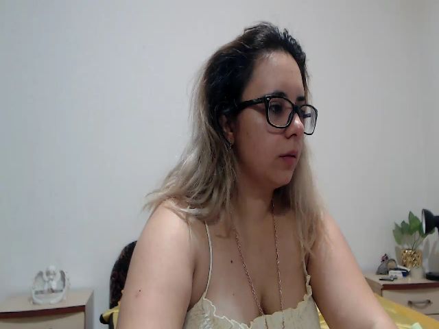 Live sex webcam photo for MichelleRay #266495889