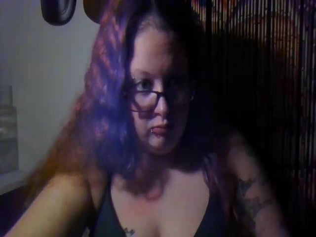 Live sex webcam photo for Badkittypufss #266259353