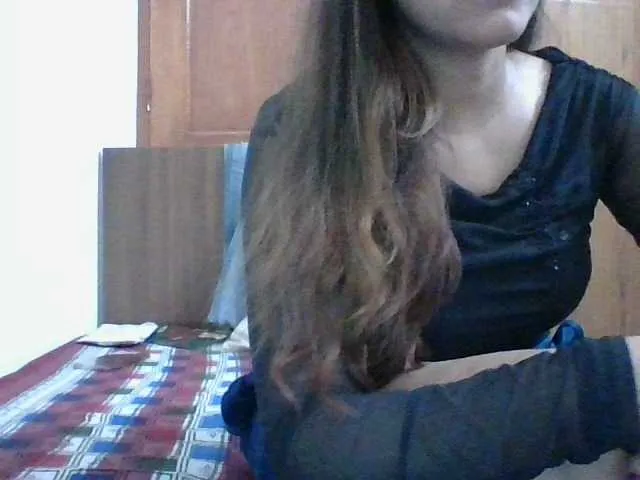 Live sex webcam photo for desikat #266478267