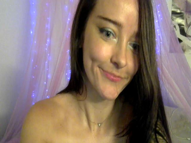 Live sex webcam photo for miuw_miuw #266330775